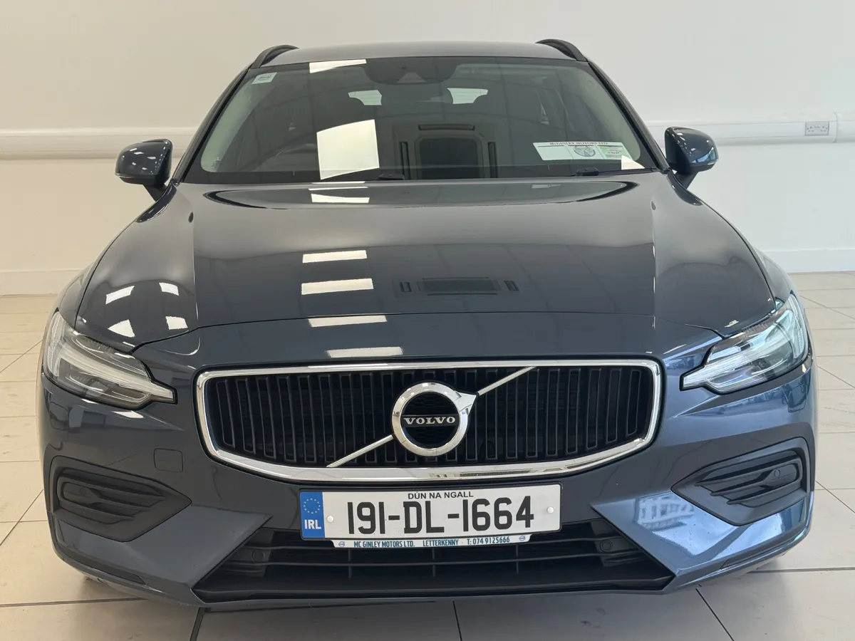 Volvo V60 2019 - Image 2