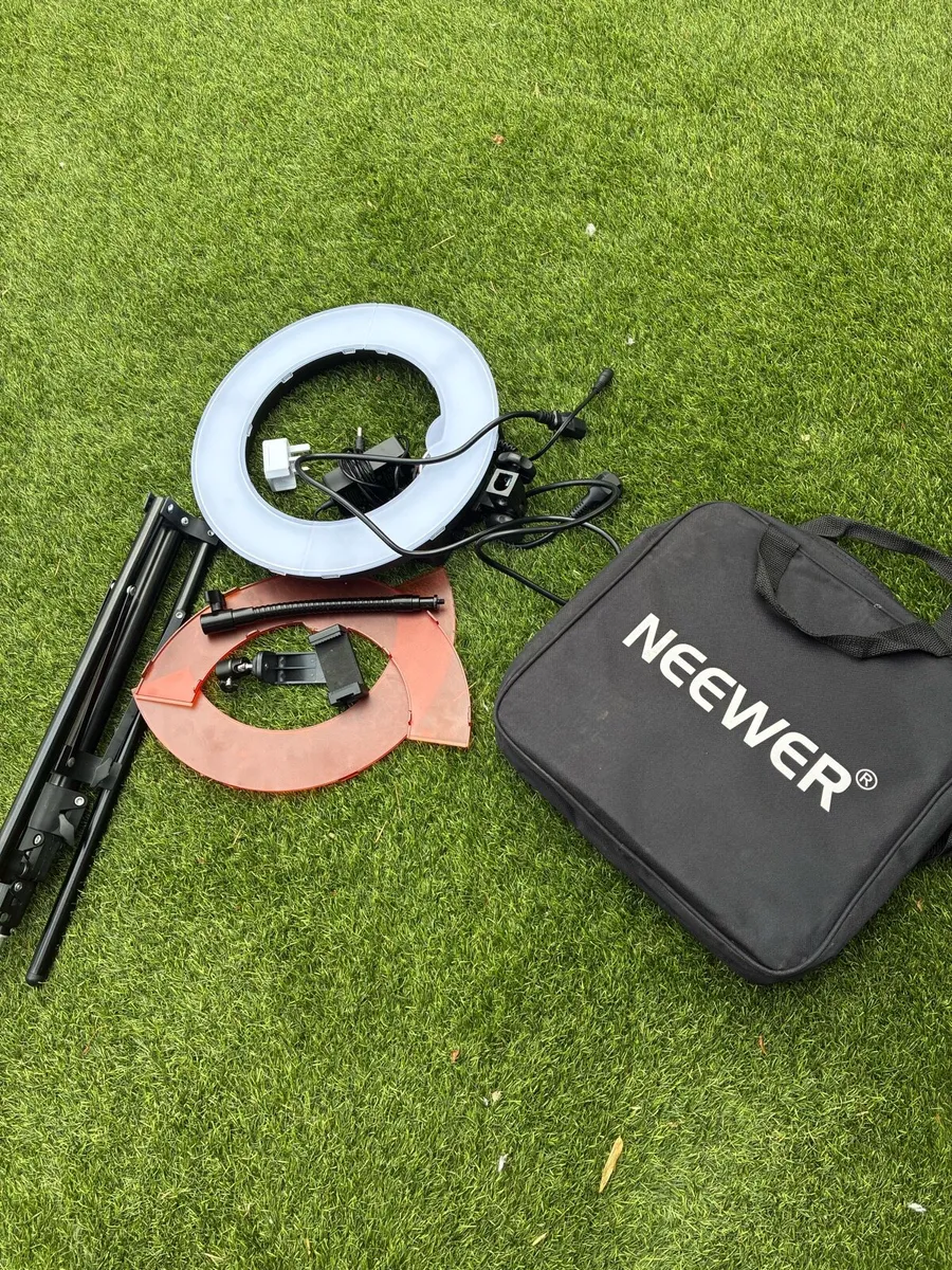 Newer Ring Light - Image 2