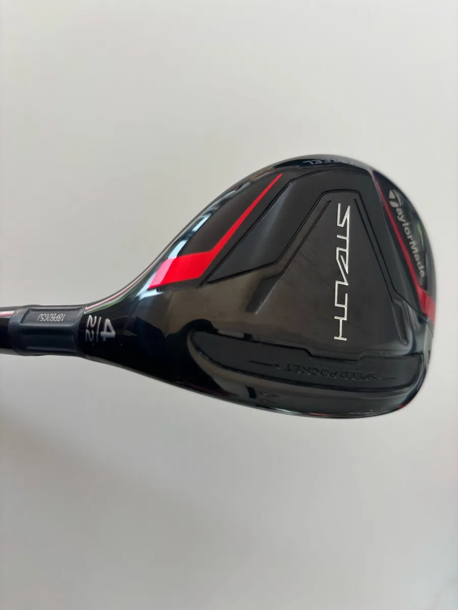 Taylormade Stealth 4 Hybrid 22° Stiff - Image 3