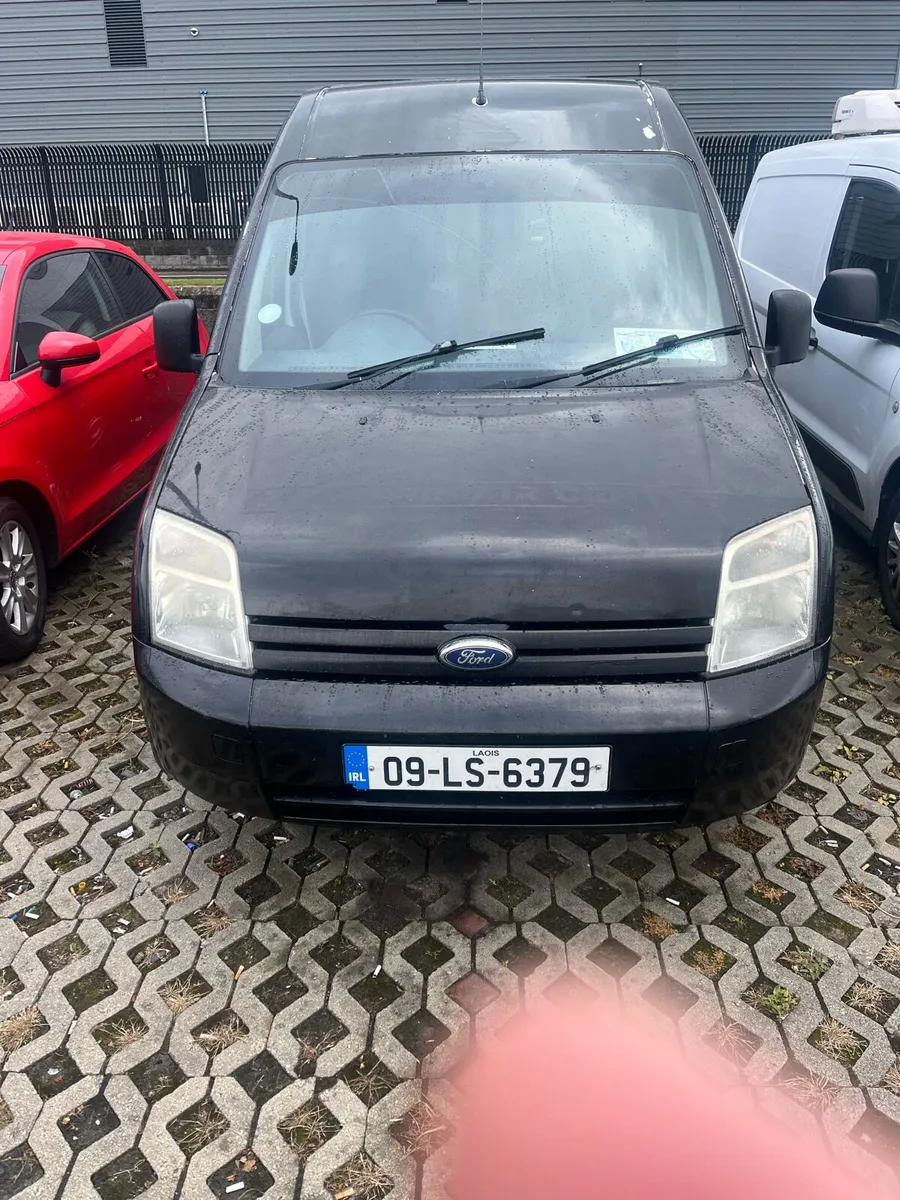 Ford  connect - Image 1