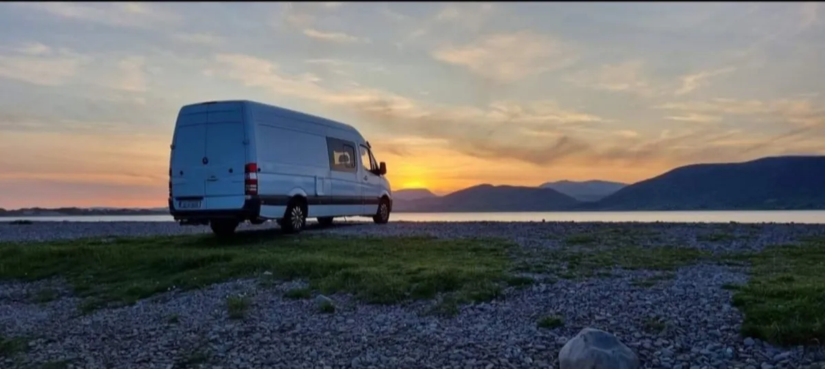 Camper - Image 1