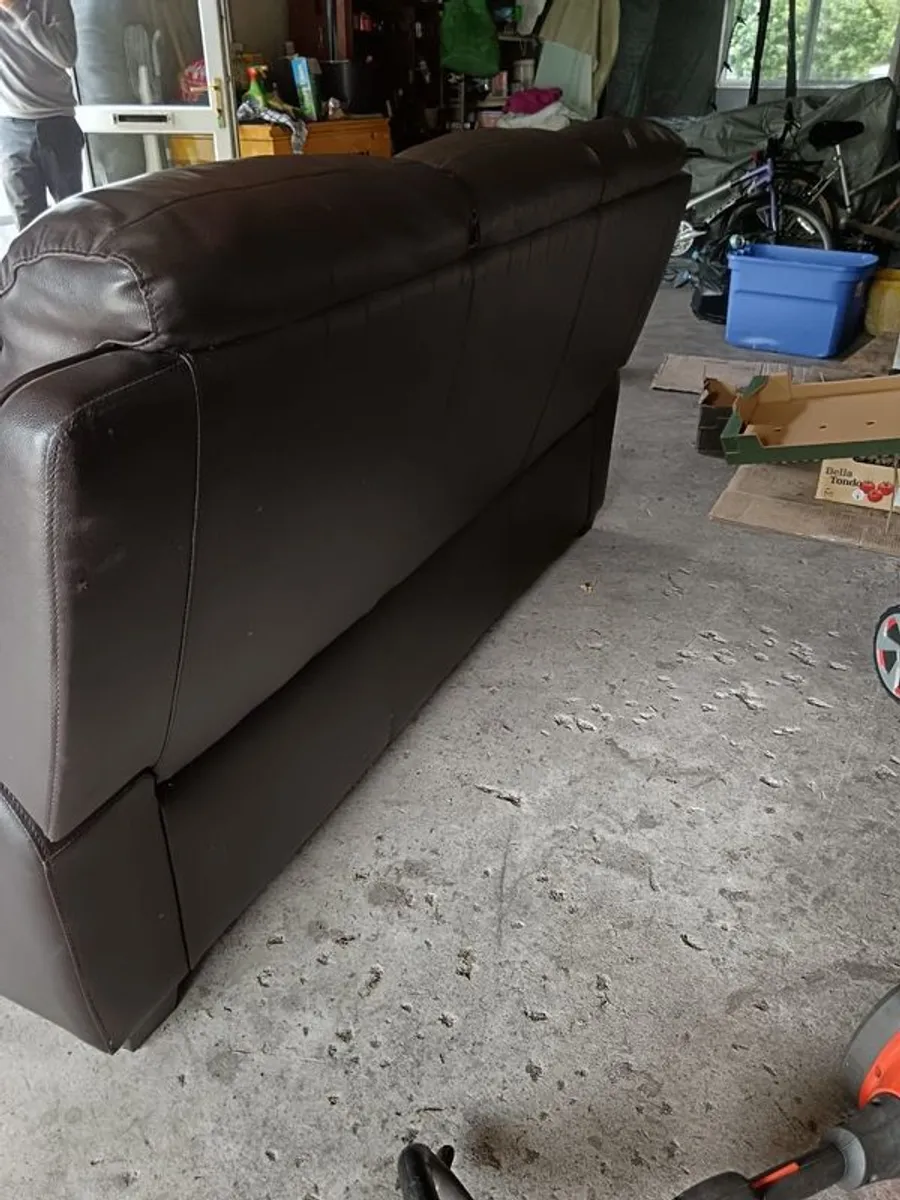 Sofa - Image 4