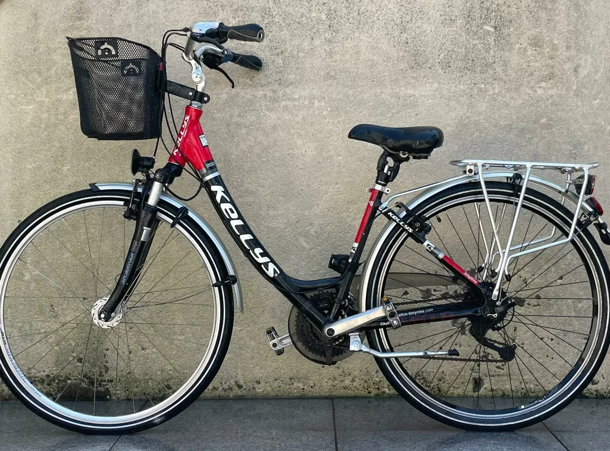 BRAND NEW ladies bicycle - Image 2