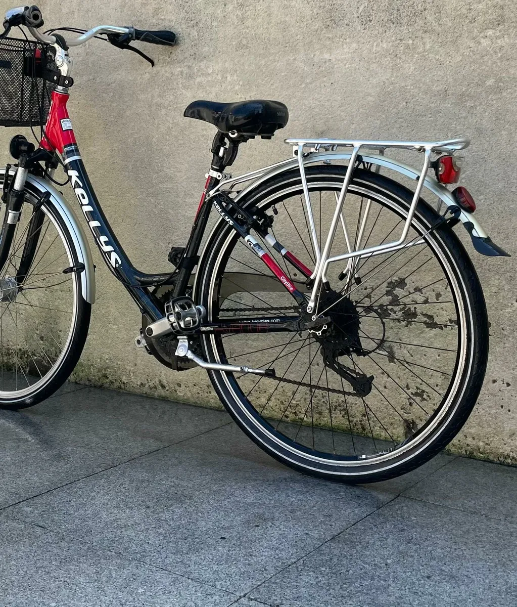 BRAND NEW ladies bicycle - Image 3