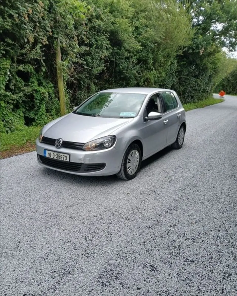 2010 Volkswagen Golf Diesel - Image 3