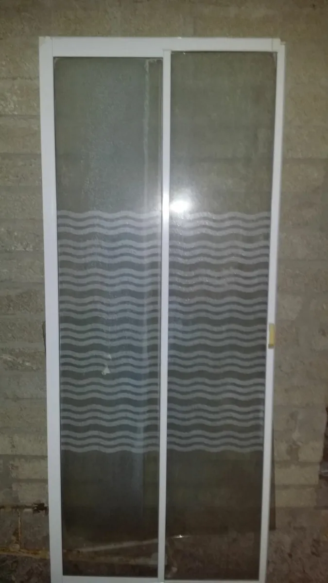 Shower bi slide doors - Image 1