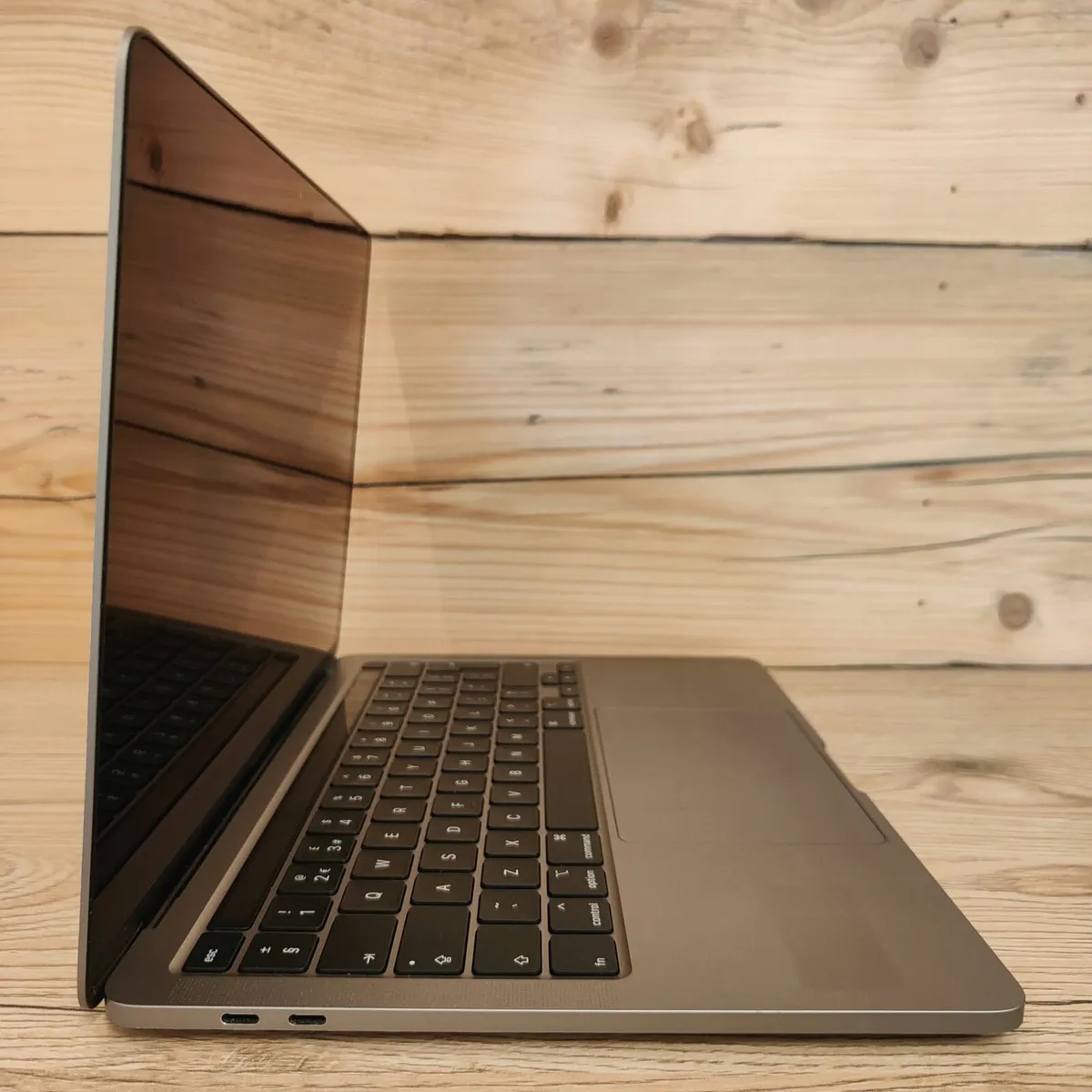 Apple Macbook Pro 2020 - Image 3