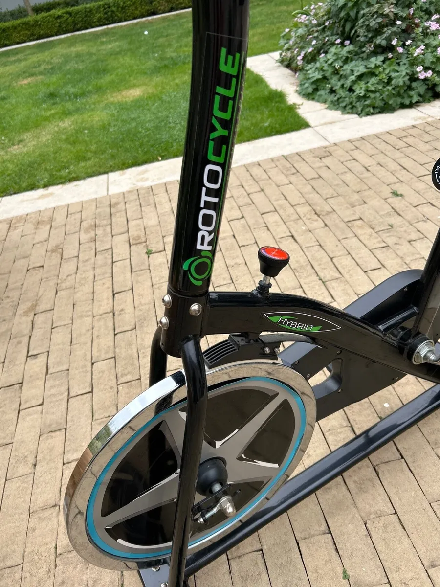 Exercise bike - Image 2
