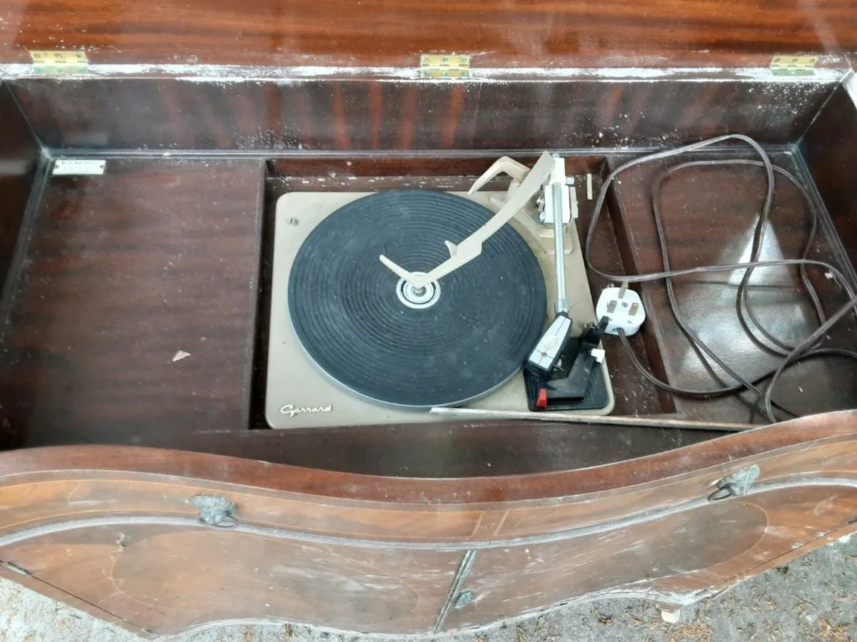 Garrard record player and radio - Image 4