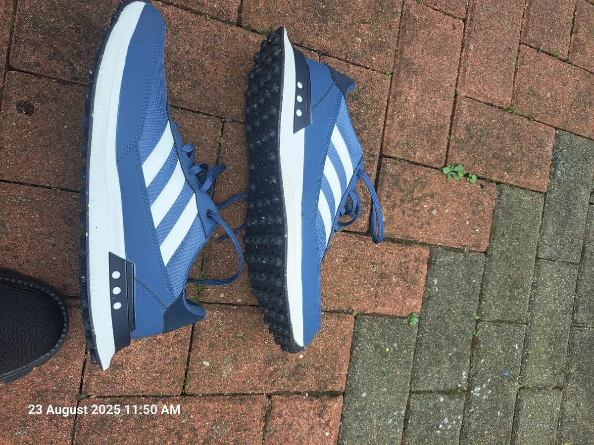 Golf shoes - Image 2