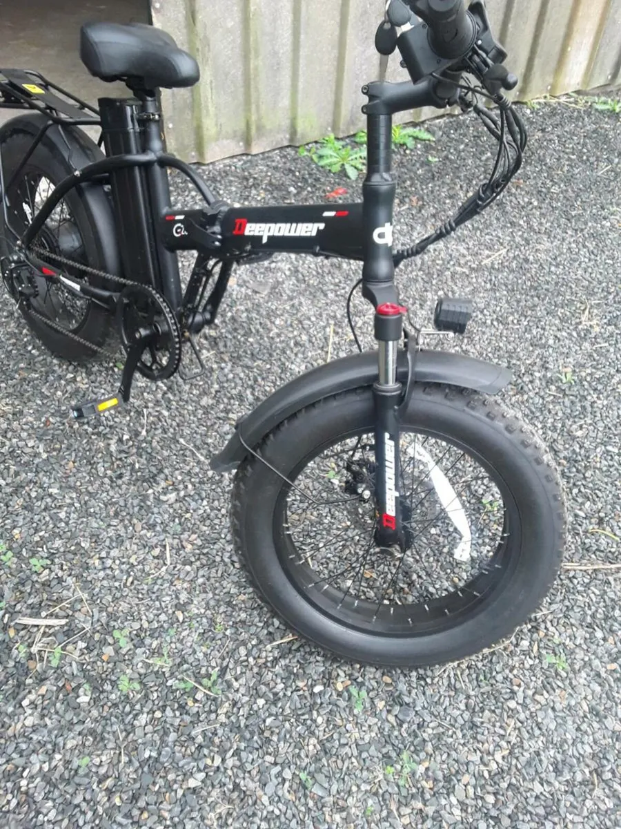 Deepower g20 electric bike as new - Image 1