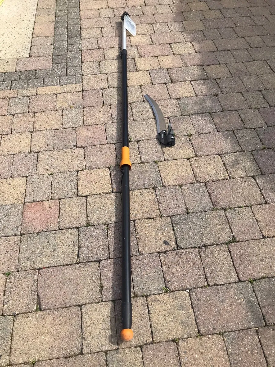 Fiskars UP86 Telescopic Pruner