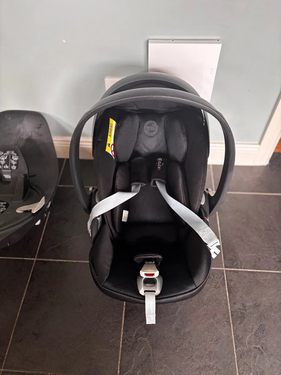 Infant car seat - Image 3