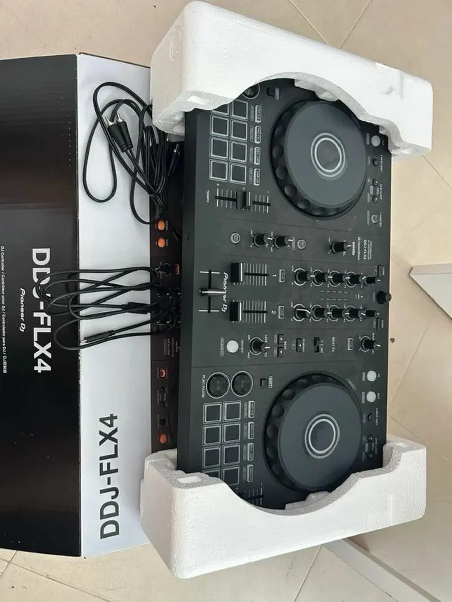 Pioneer DDJ-FLX4 - Image 3