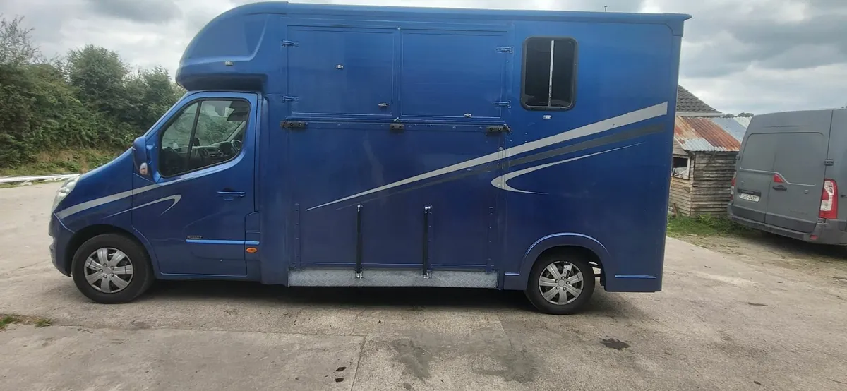 Horse Transporter - Image 4