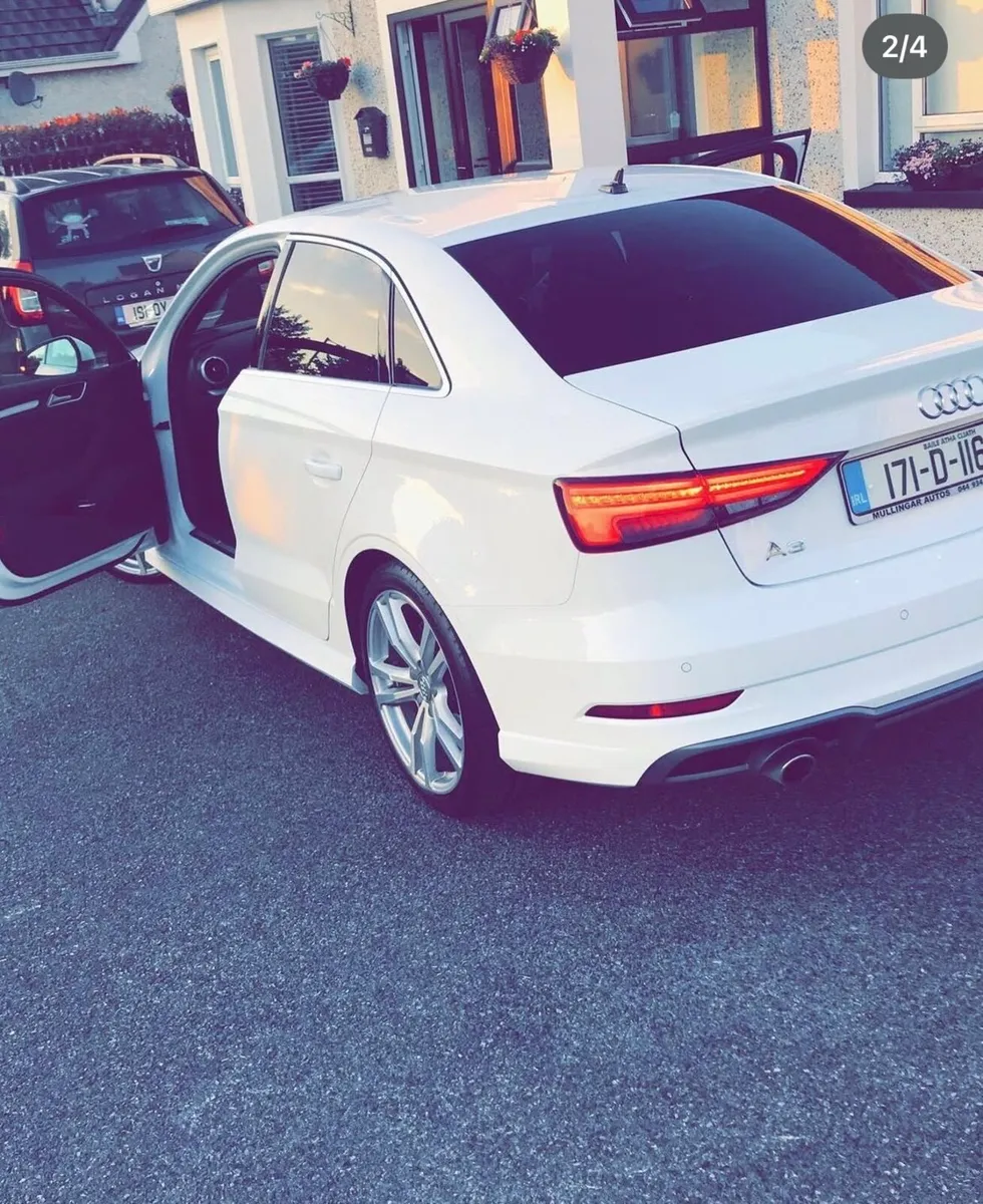 Audi A3 saloon S-line (Auto) - Image 3