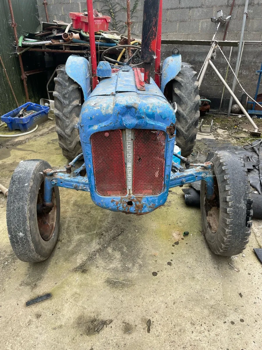 Ford Dexter - Image 1