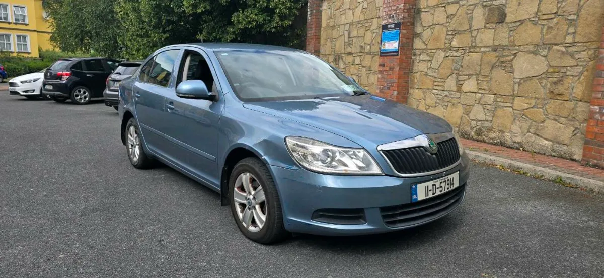 2011 Octavia NCT AND TAX - Image 1
