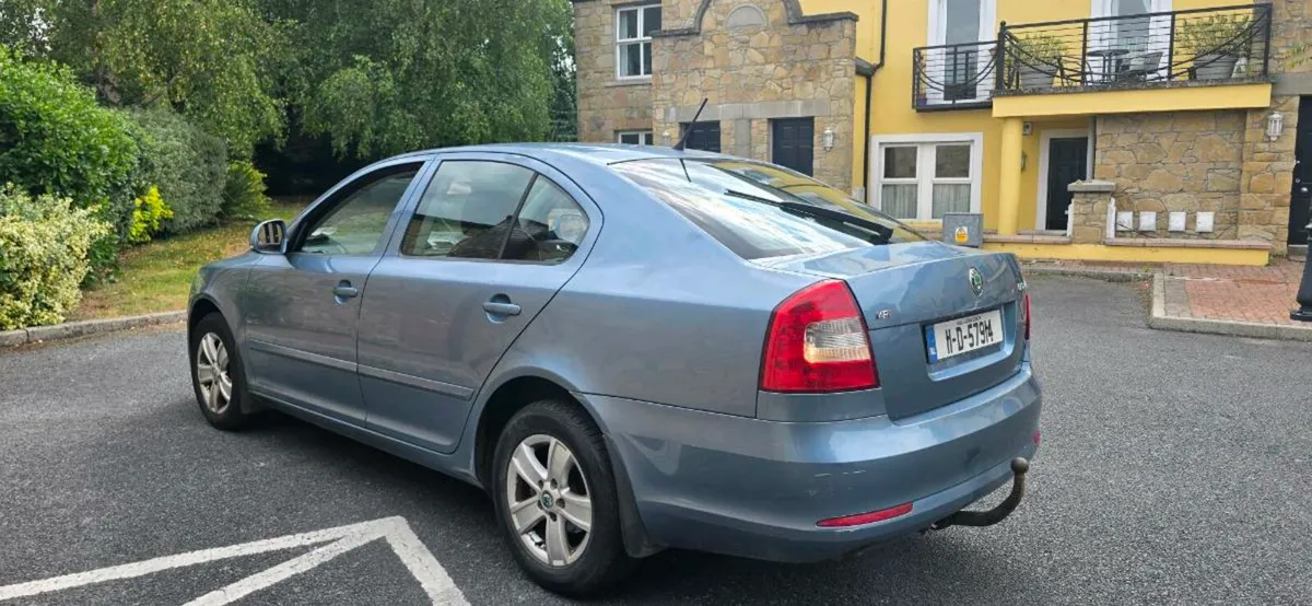 2011 Octavia NCT AND TAX - Image 3