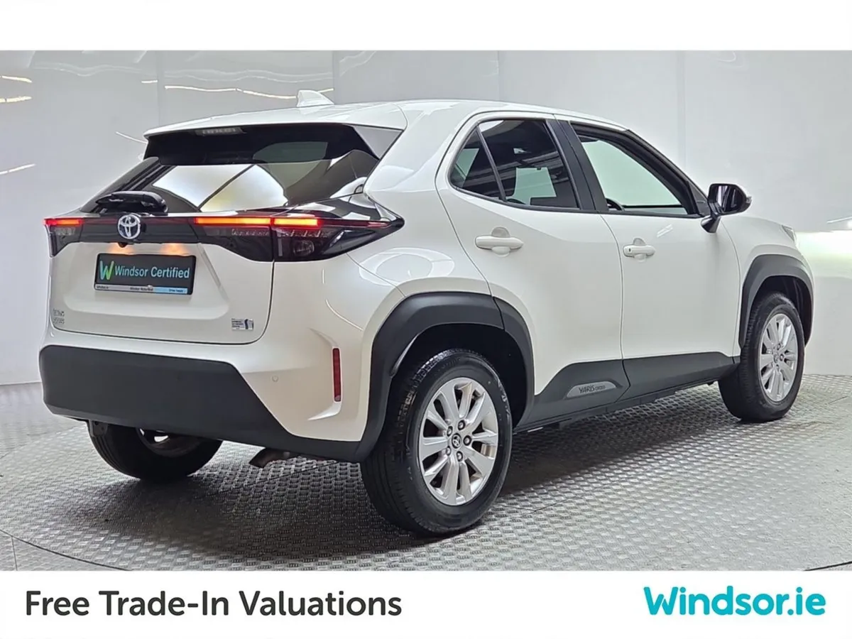 Toyota Yaris Cross G Hybrid - Image 3