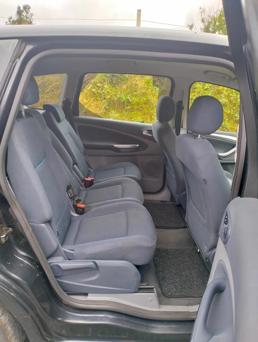 Ford S-Max 2008 - Image 2