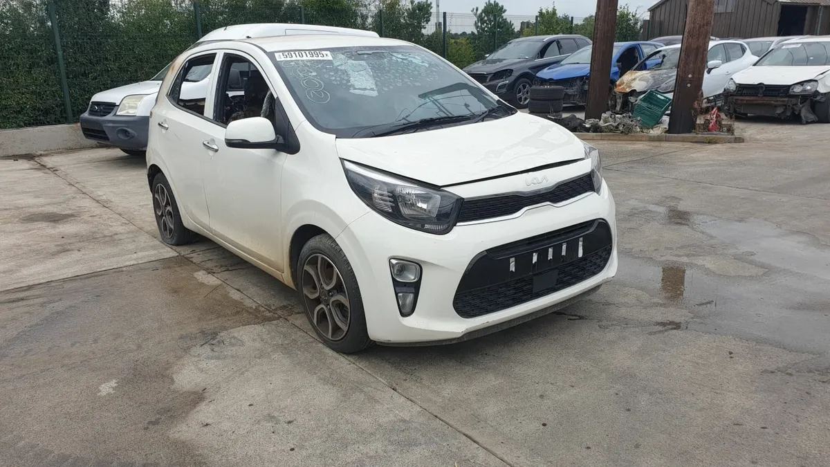 *For parts* Kia Picanto, 1.0 petrol 5 speed (2023) - Image 1