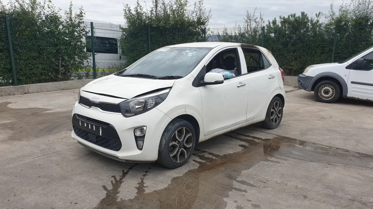 *For parts* Kia Picanto, 1.0 petrol 5 speed (2023) - Image 3