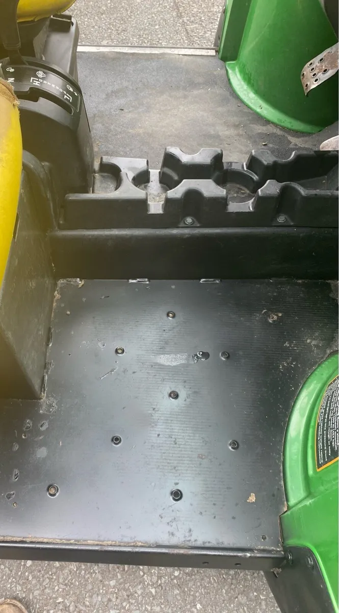 John Deere Diesel Gator - Image 4