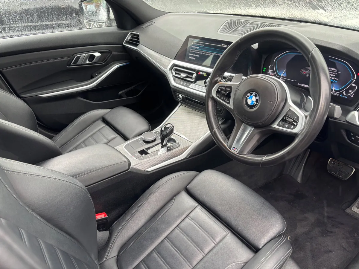 BMW 3-Series 2021 M Sport M Performance - Image 3