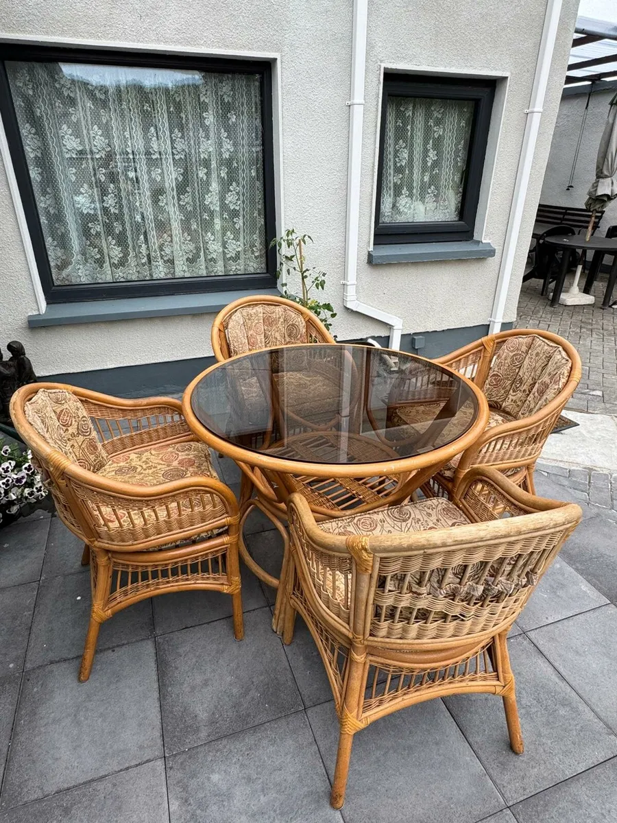 Conservatory furniture - Image 1