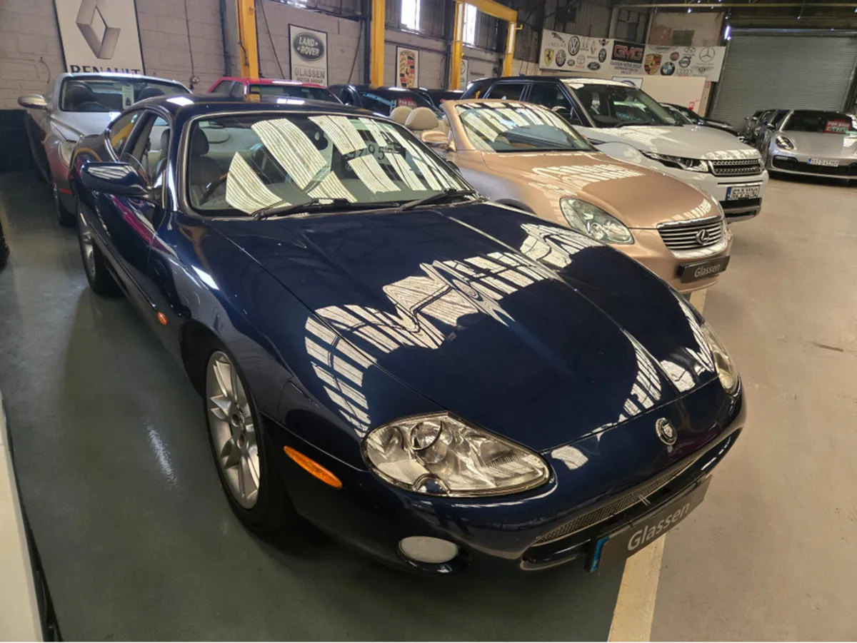 Jaguar XK 4.0 V8 AUTO - Image 4