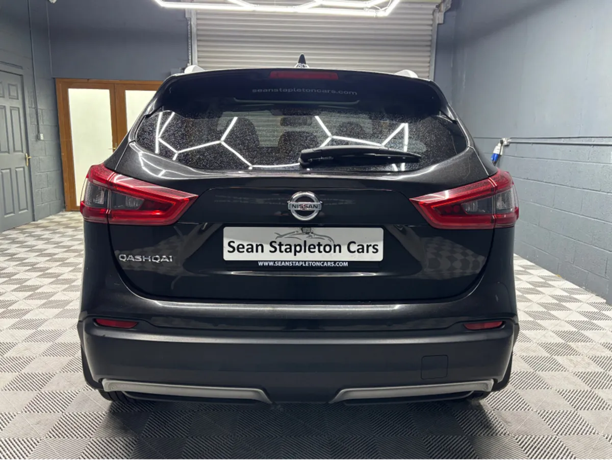 Nissan Qashqai 1.5 DCI N-CONNECTA 5DR 110PS - Image 2