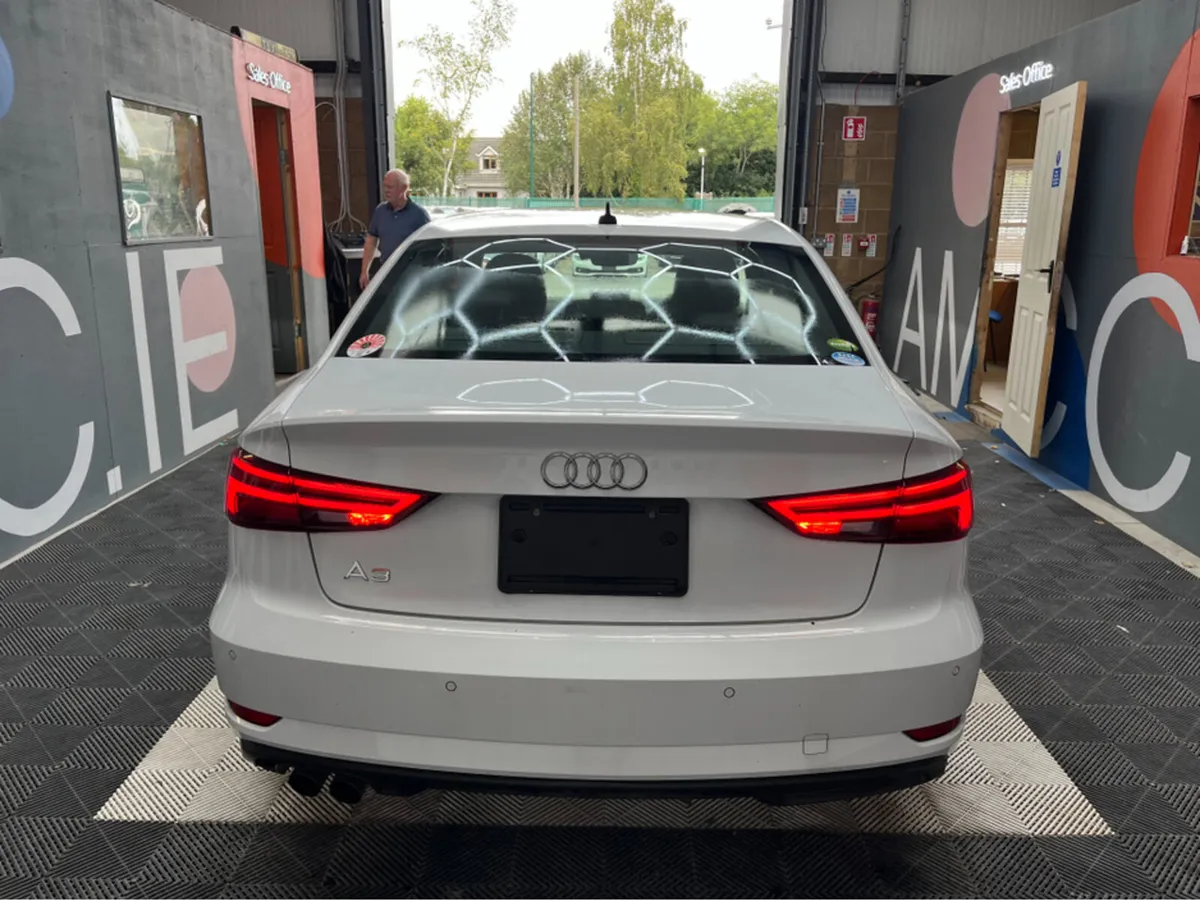 Audi A3 1.4 TFSI / 42k KMs / REVERSE CAMERA , ADAP - Image 4