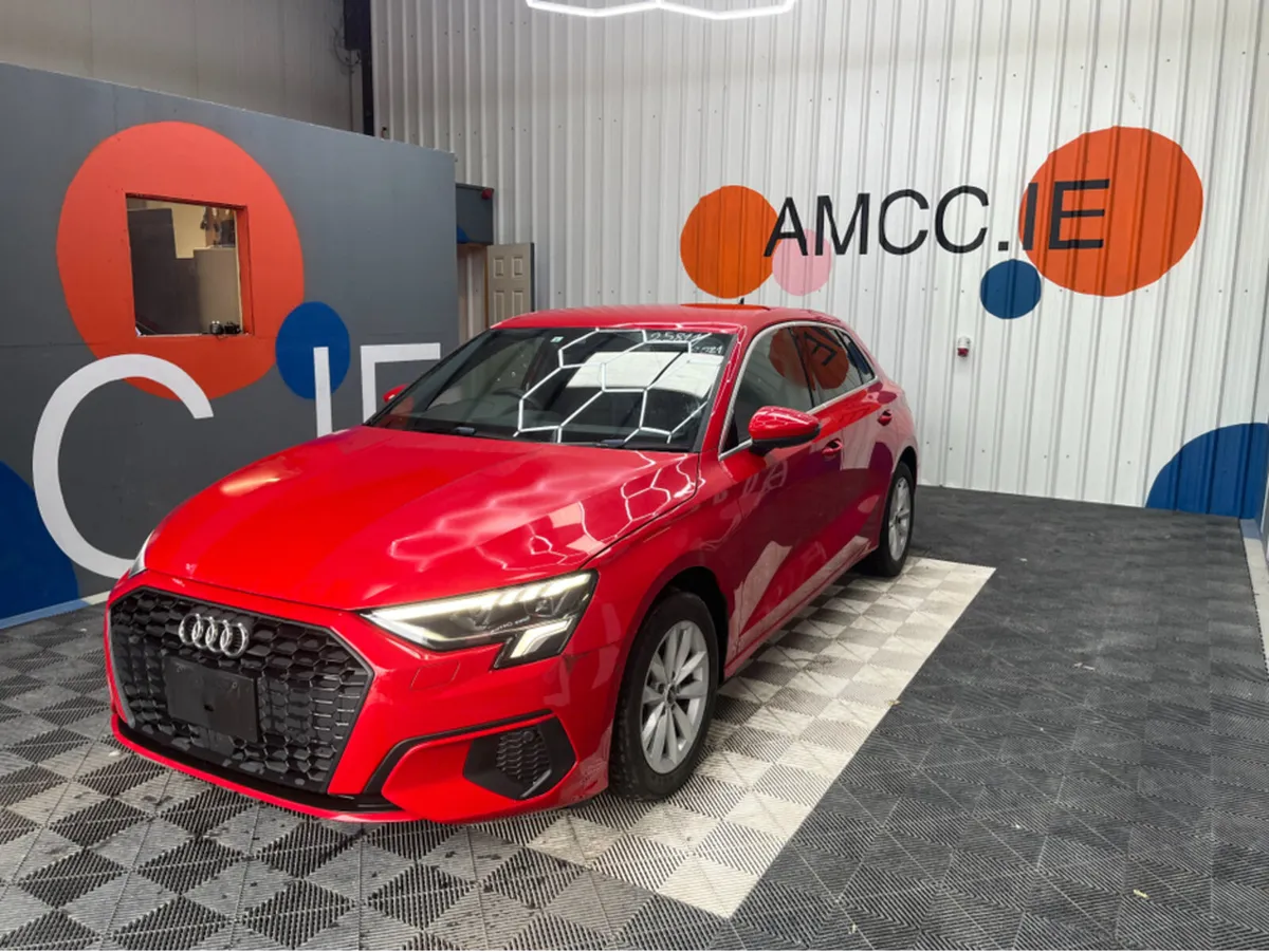 Audi A3 1.0 SPORT TFSI / 17k KMs / HEATED SEATS , - Image 3