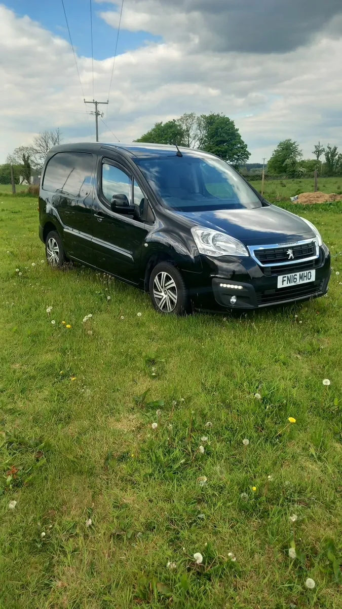 2016 Peugeot Partner van - Image 1