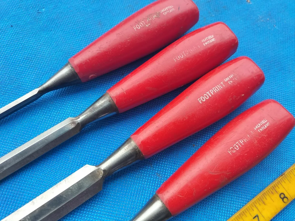 Bevel Edged Chisels by Footprint - Image 2