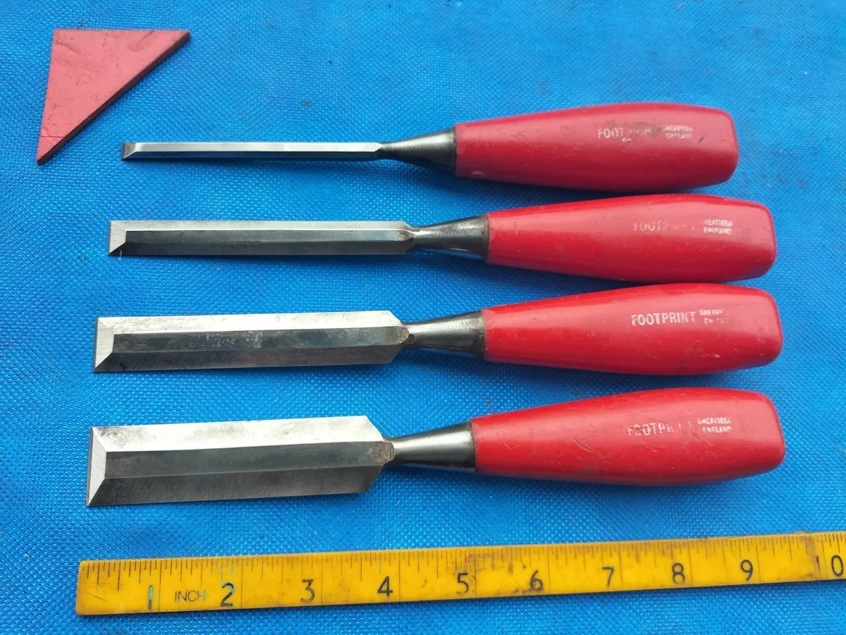 Bevel Edged Chisels by Footprint - Image 1
