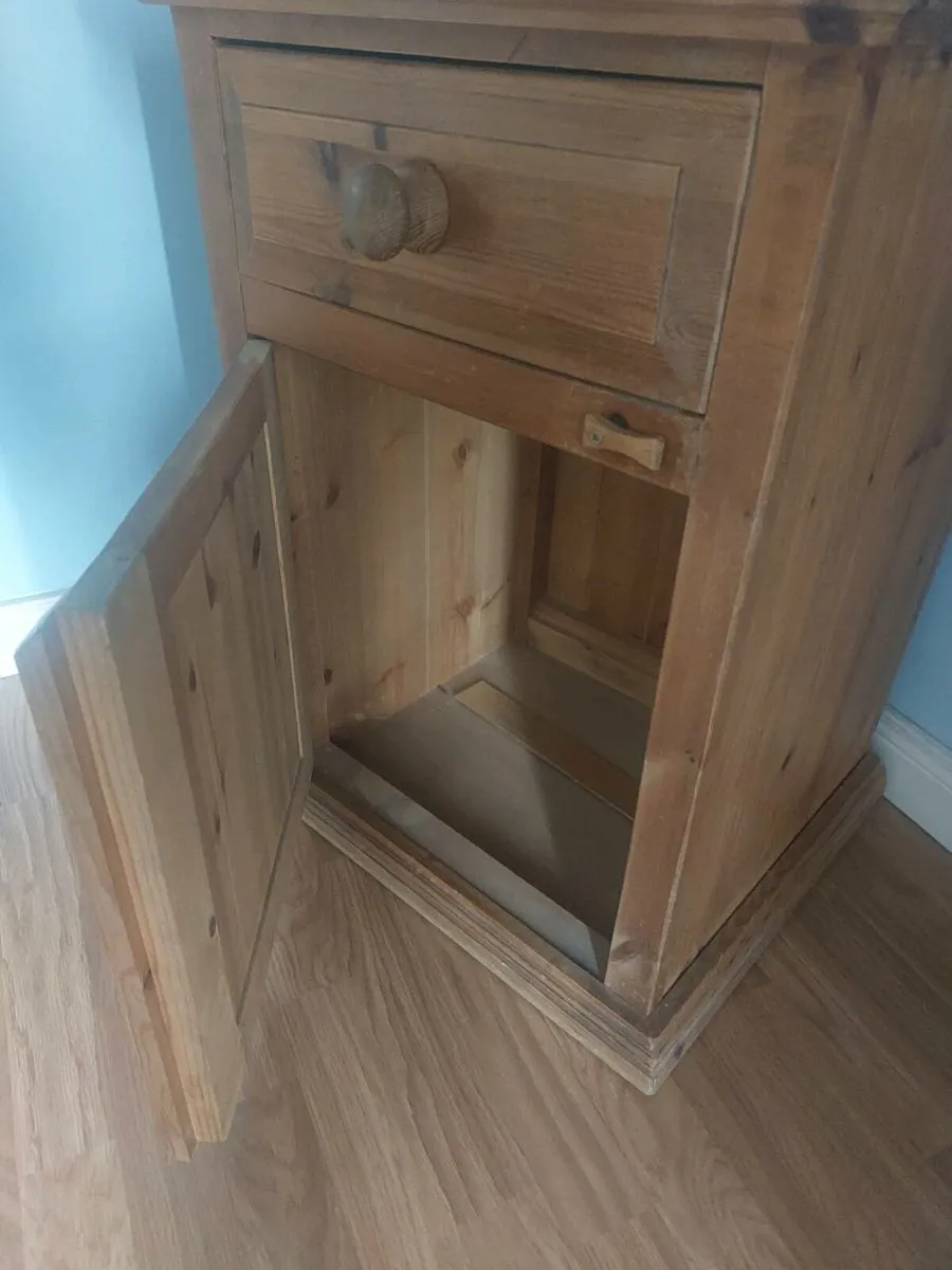 Hall Cupboard - Image 2
