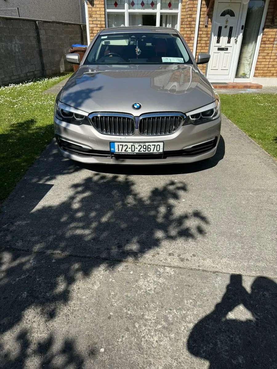 BMW 520d - Image 1