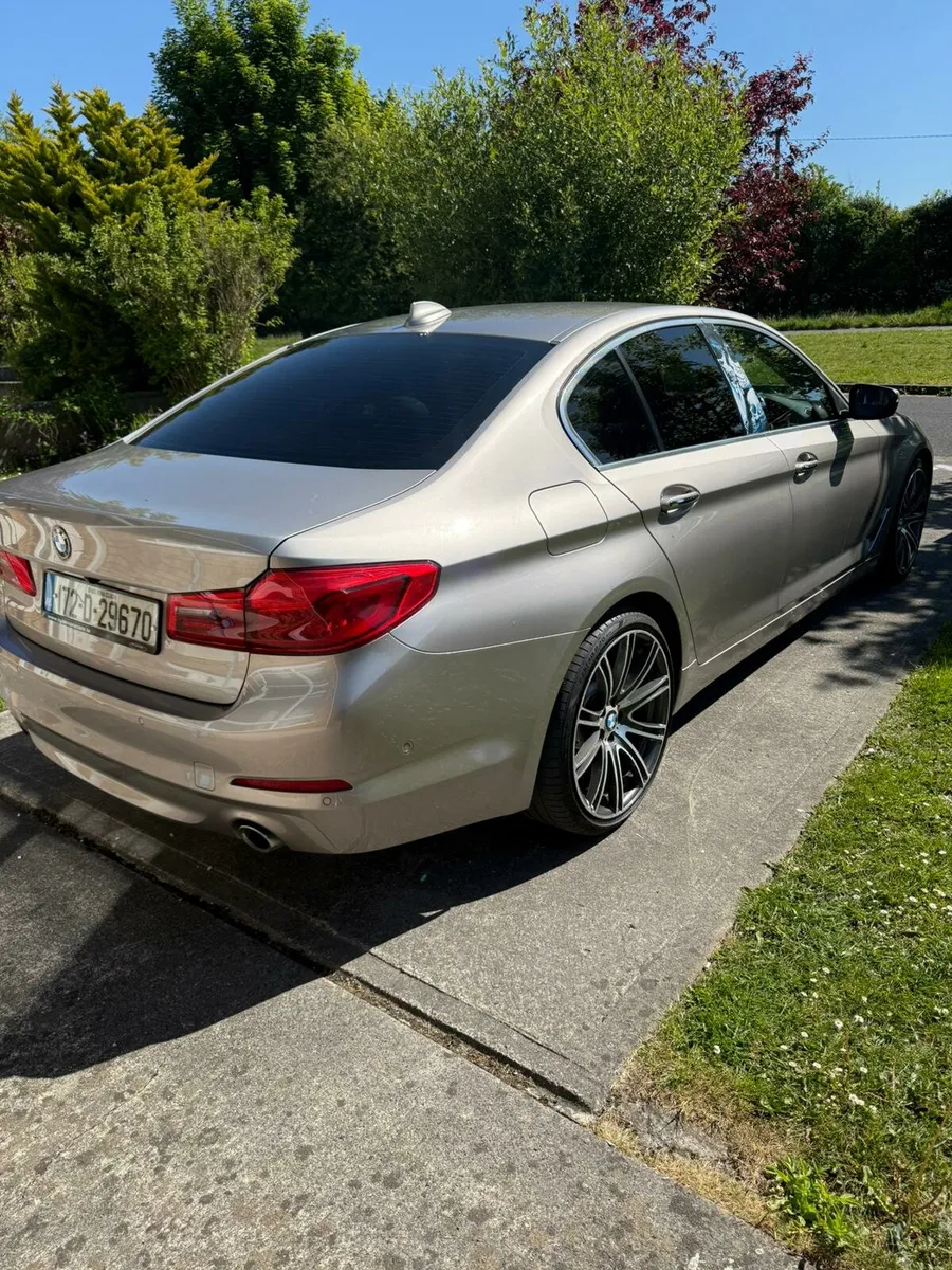 BMW 520d - Image 2