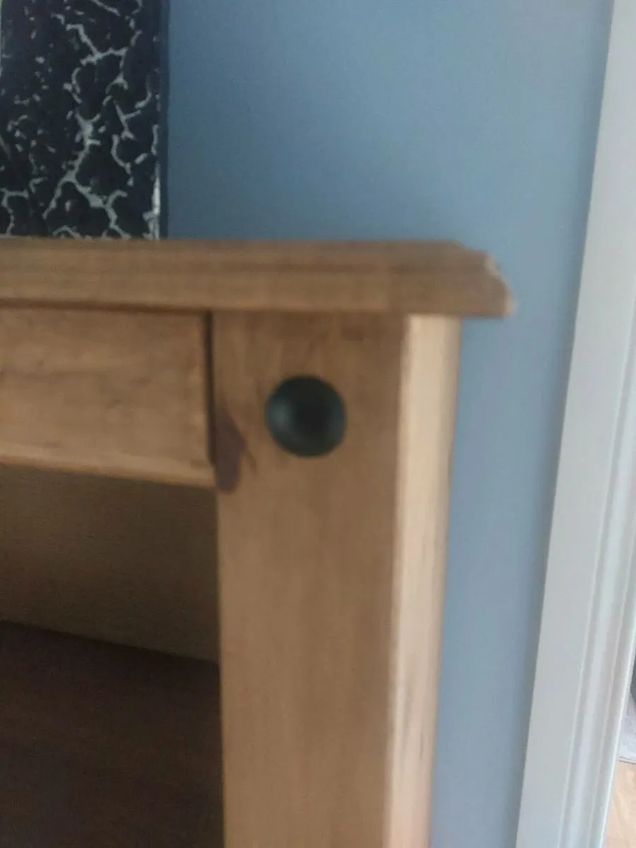 Book shelf - Image 3