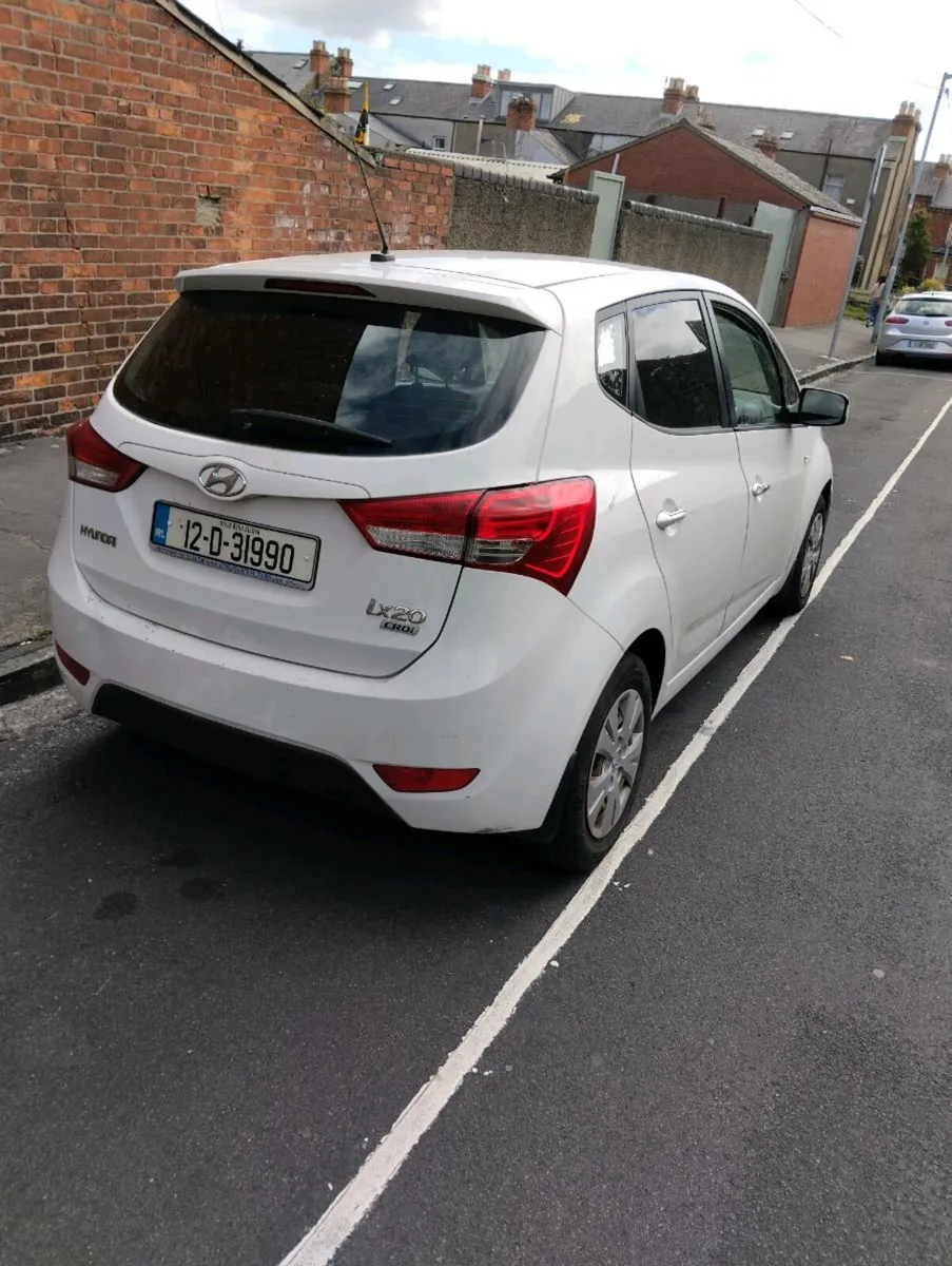 Hyundai ix20 van - Image 2