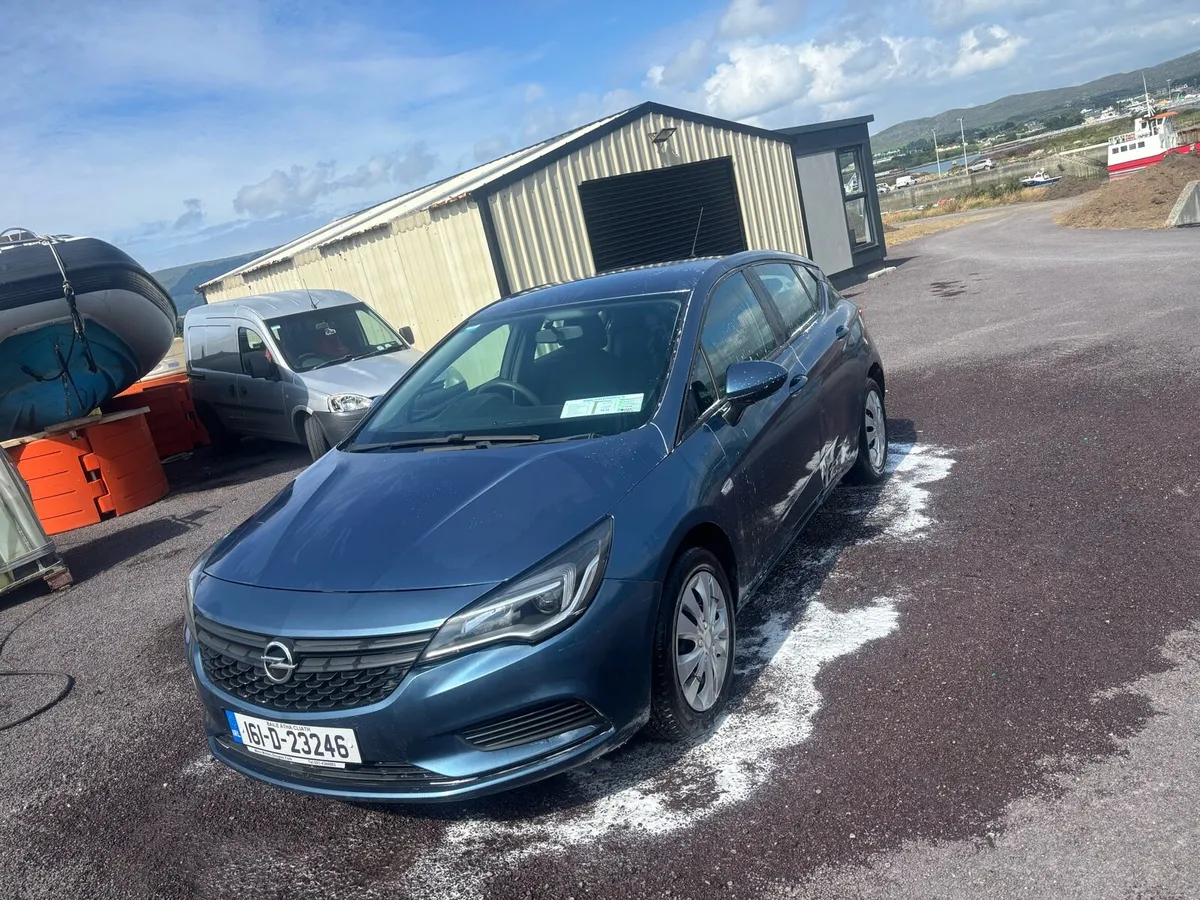 Opel Astra - Image 4