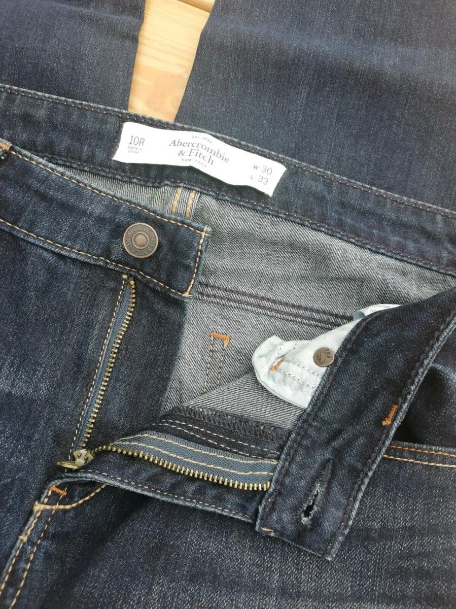Ladies Abercrombie & Fitch jeans size 10 regular - Image 4