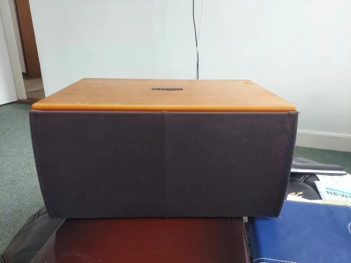YAMAHA SURROUND SOUND AUDIO SYSTEM - Image 3