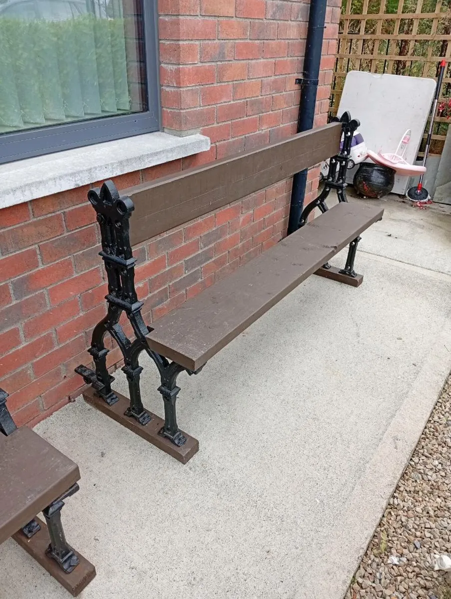 Old benches - Image 2