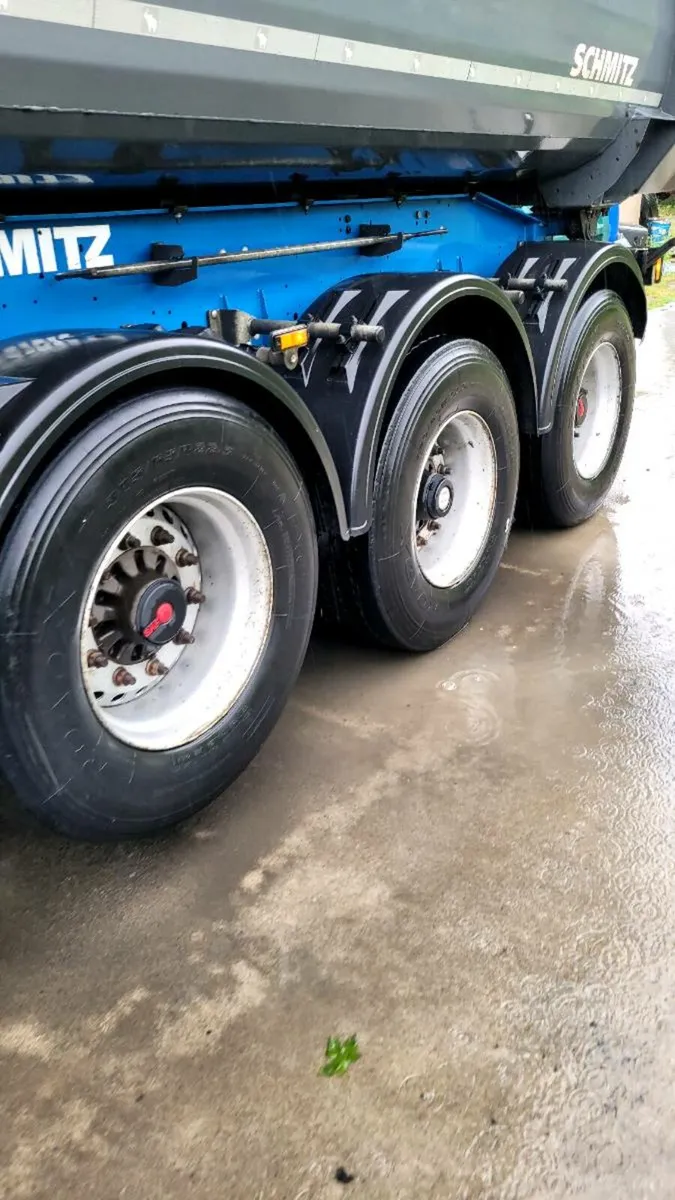 Schmitz  tipping trailer - Image 3
