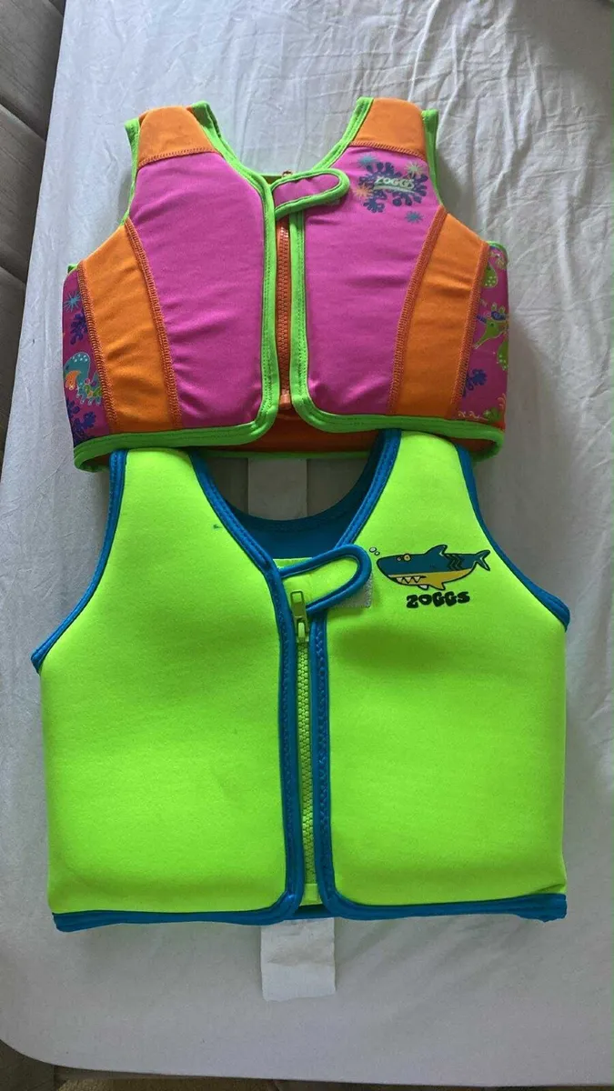 Swim vests