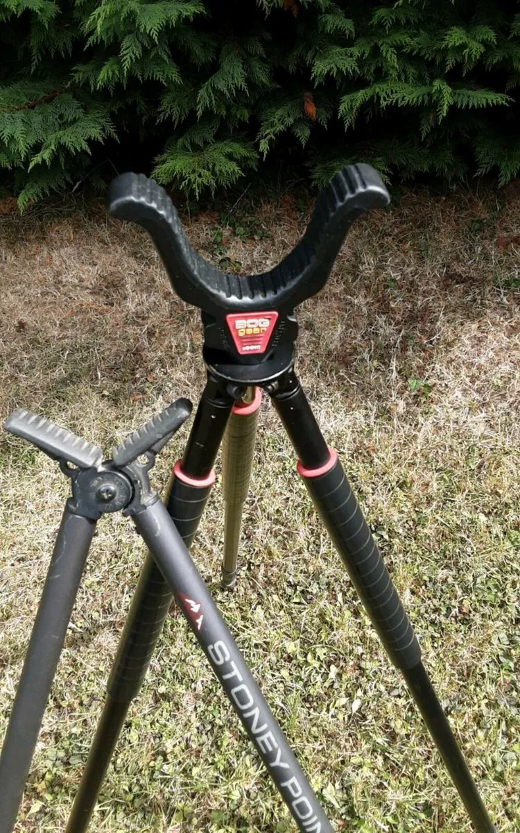Camera/hunting tripod and bipod - Image 1