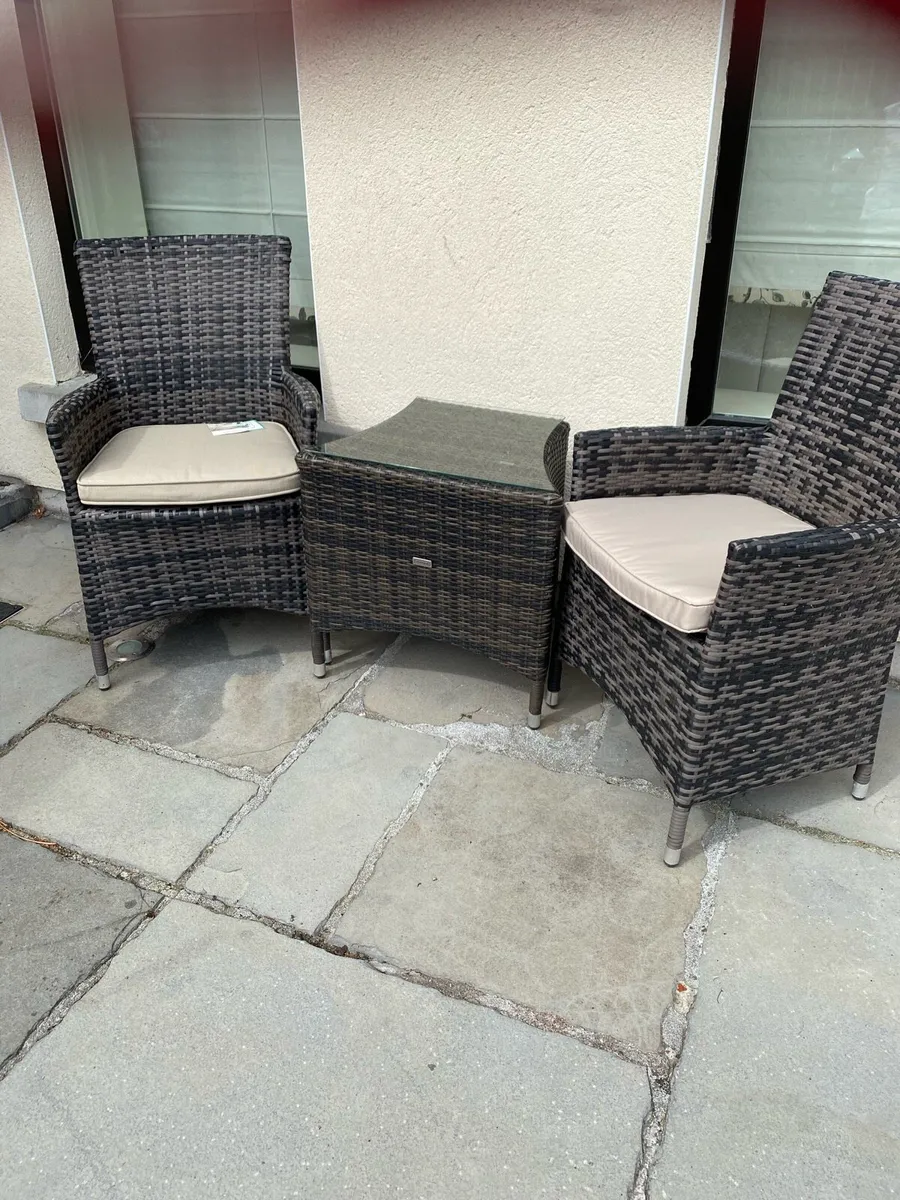 Leisuregrow Rattan bistro Garden Set - Image 1